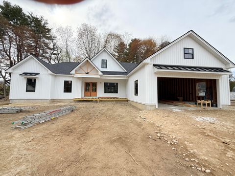 Photo of 3 Walker Drive #101, Saco, ME 04072 (MLS # 1649445)