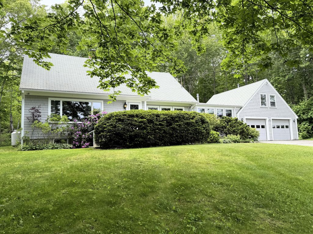 Photo of 190 Belfast Road, Camden, ME 04843 (MLS # 1652230)