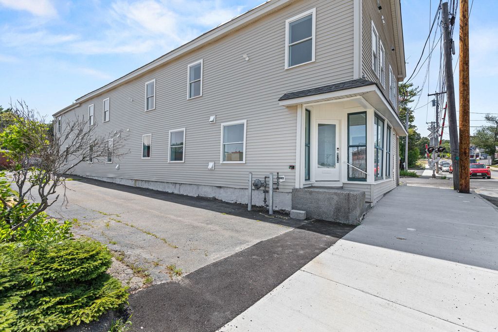 Photo of 156 Woodford Street, Portland, ME 04103 (MLS # 1632015)