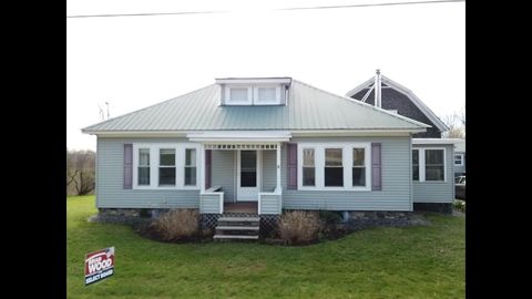 Photo of 930 Main Street, Monmouth, ME 04259 (MLS # 1660157)