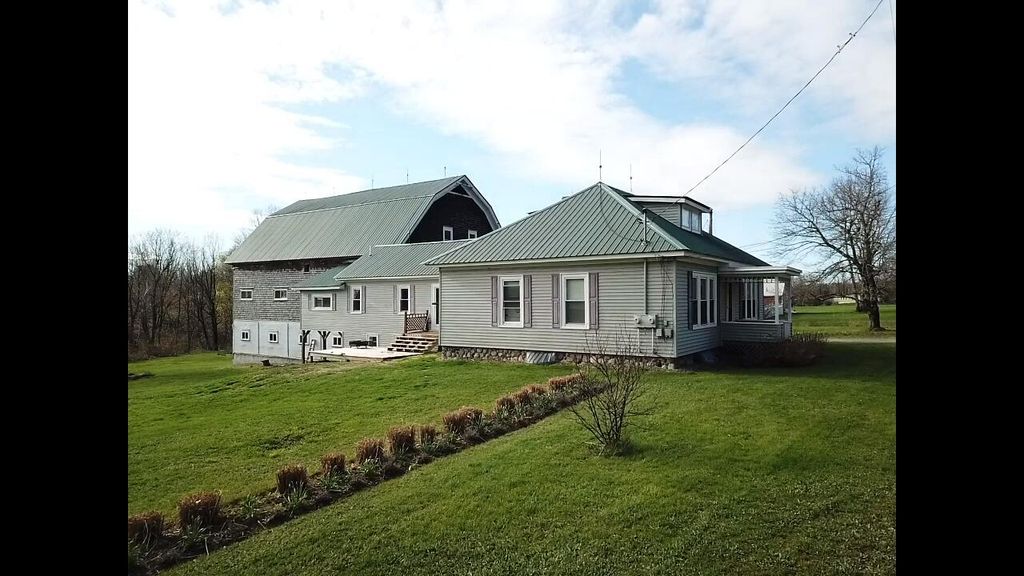 Photo of 930 Main Street, Monmouth, ME 04259 (MLS # 1660157)