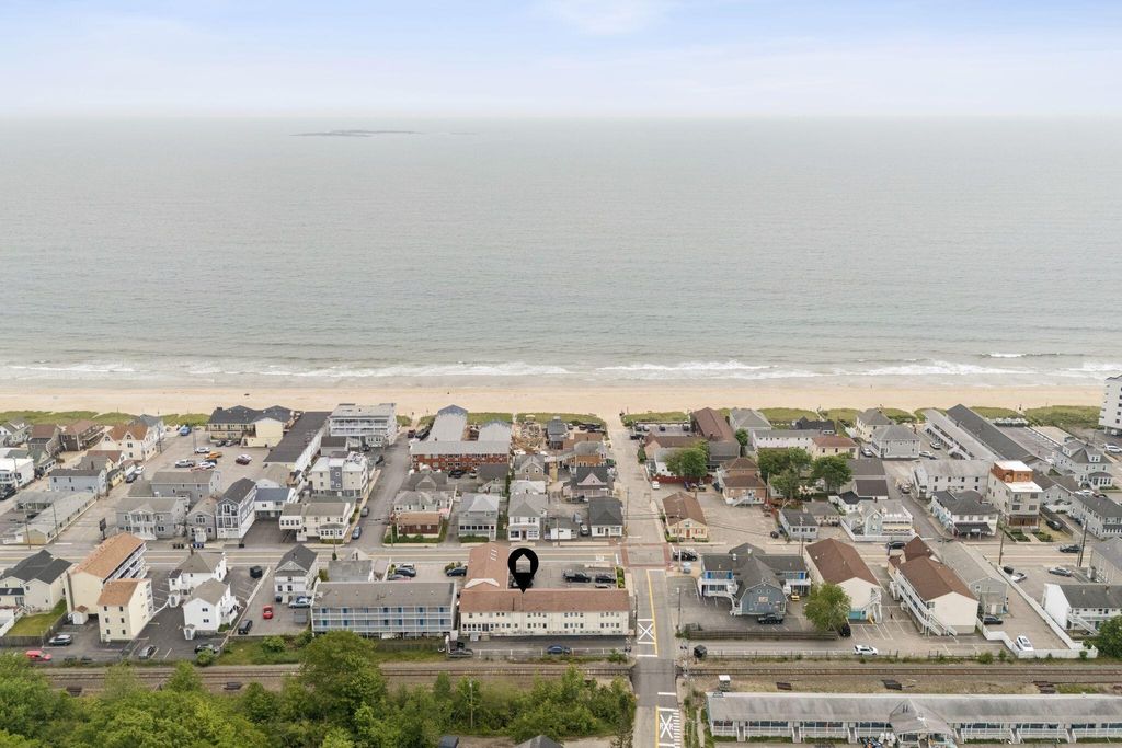 Photo of 78 E Grand Avenue #210, Old Orchard Beach, ME 04064 (MLS # 1657083)