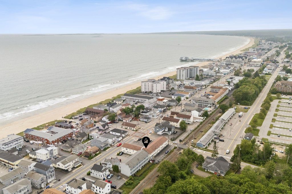 Photo of 78 E Grand Avenue #210, Old Orchard Beach, ME 04064 (MLS # 1657083)