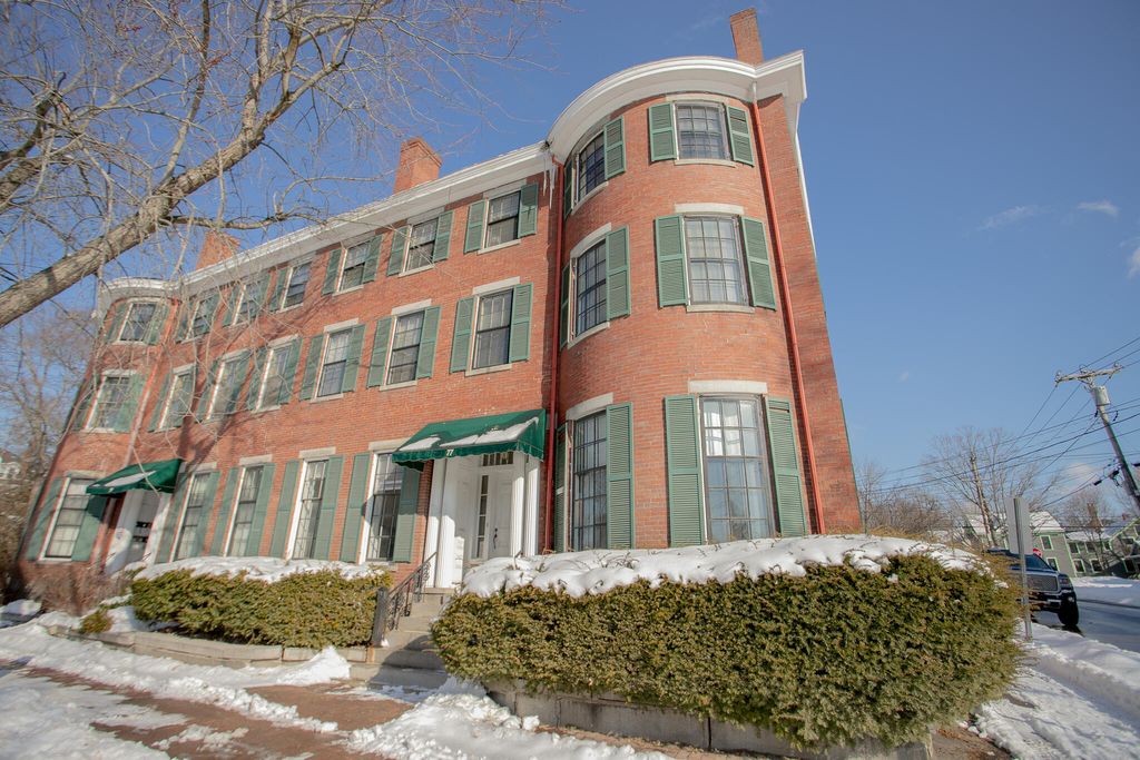 Photo of 77 Broadway, Bangor, ME 04401 (MLS # 1650302)