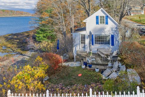 Photo of 562 Island Avenue, Portland, ME 04108 (MLS # 1643776)