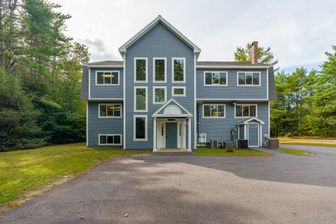 Photo of 22 Parkers Way, Brunswick, ME 04011 (MLS # 1638307)