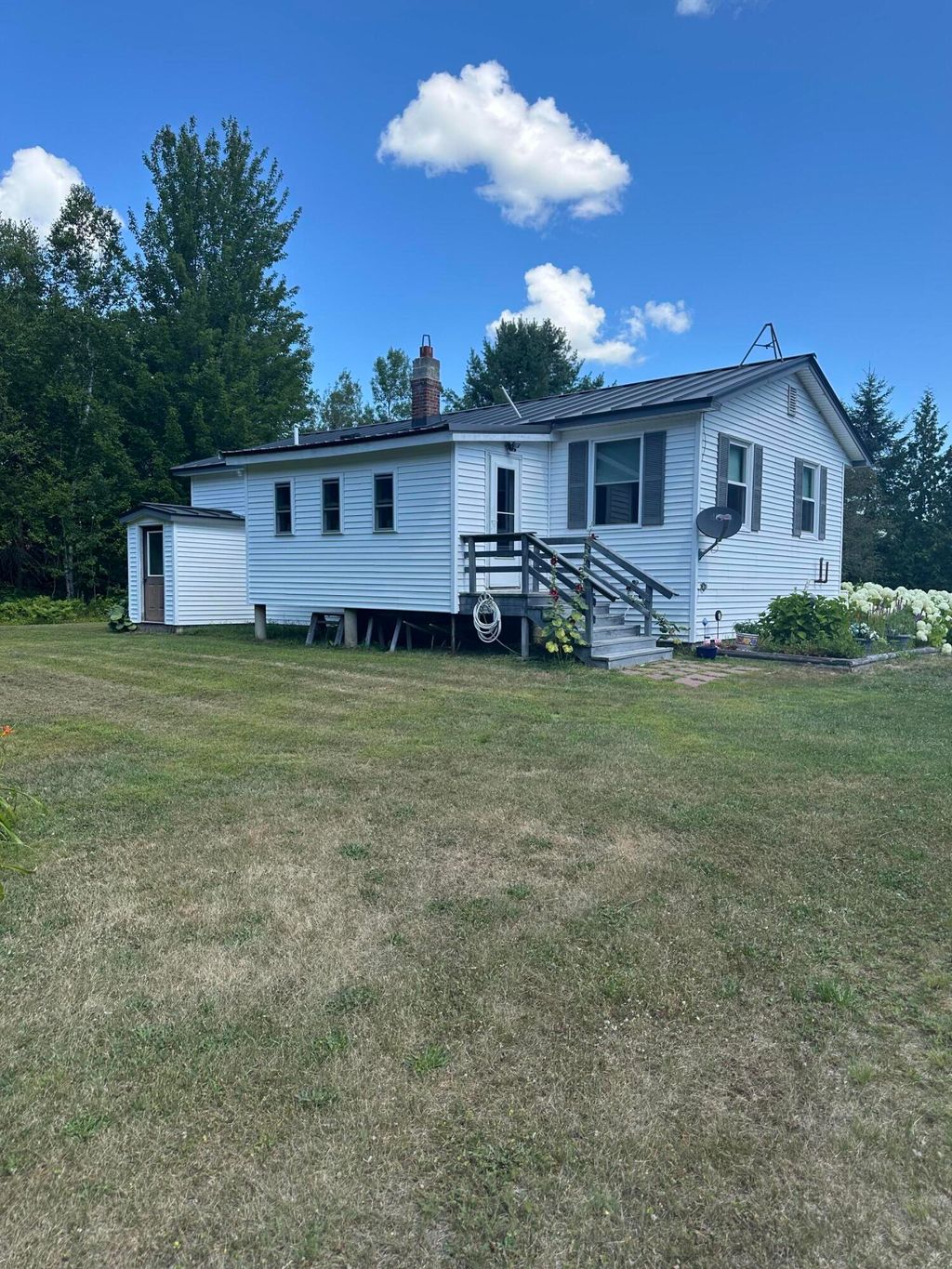 Photo of 561 Main Street St, Reed Plt, ME 04497 (MLS # 1641781)