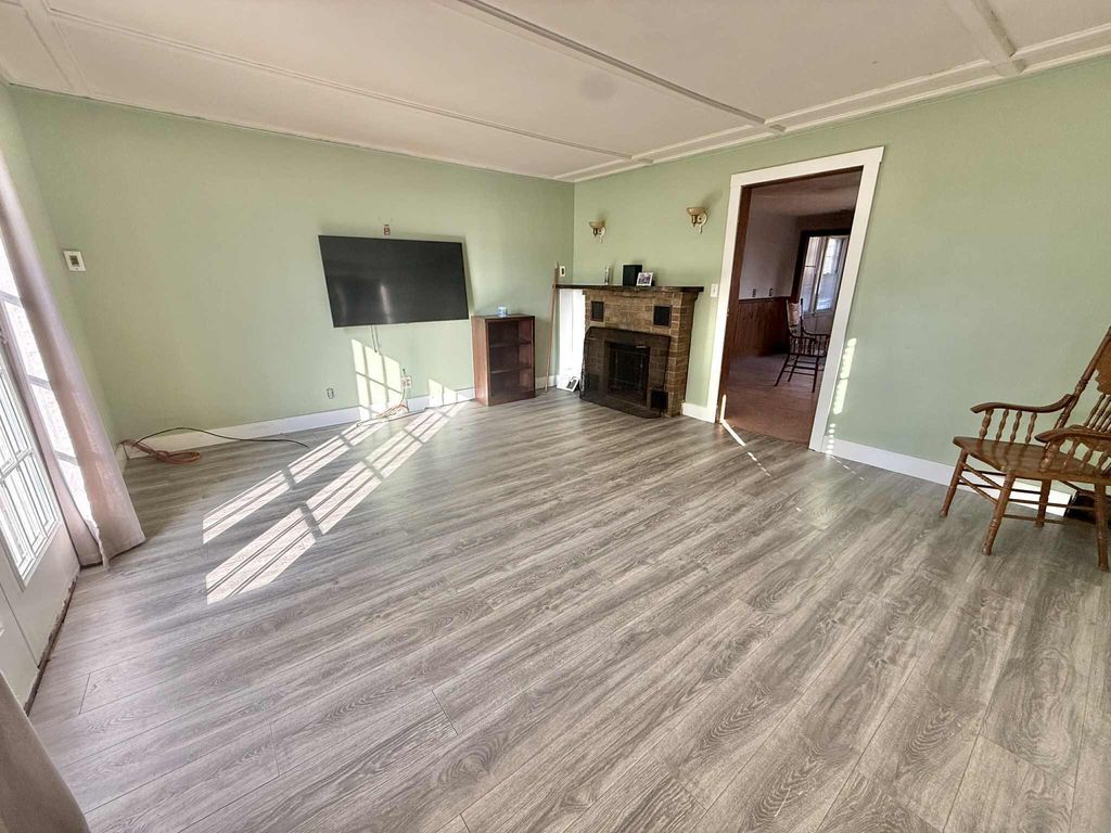 Photo of 1010 Sabattus Street, Lewiston, ME 04240 (MLS # 1640106)