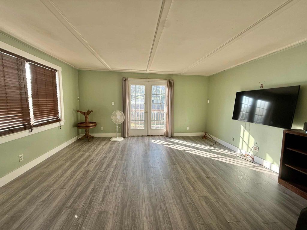 Photo of 1010 Sabattus Street, Lewiston, ME 04240 (MLS # 1640106)