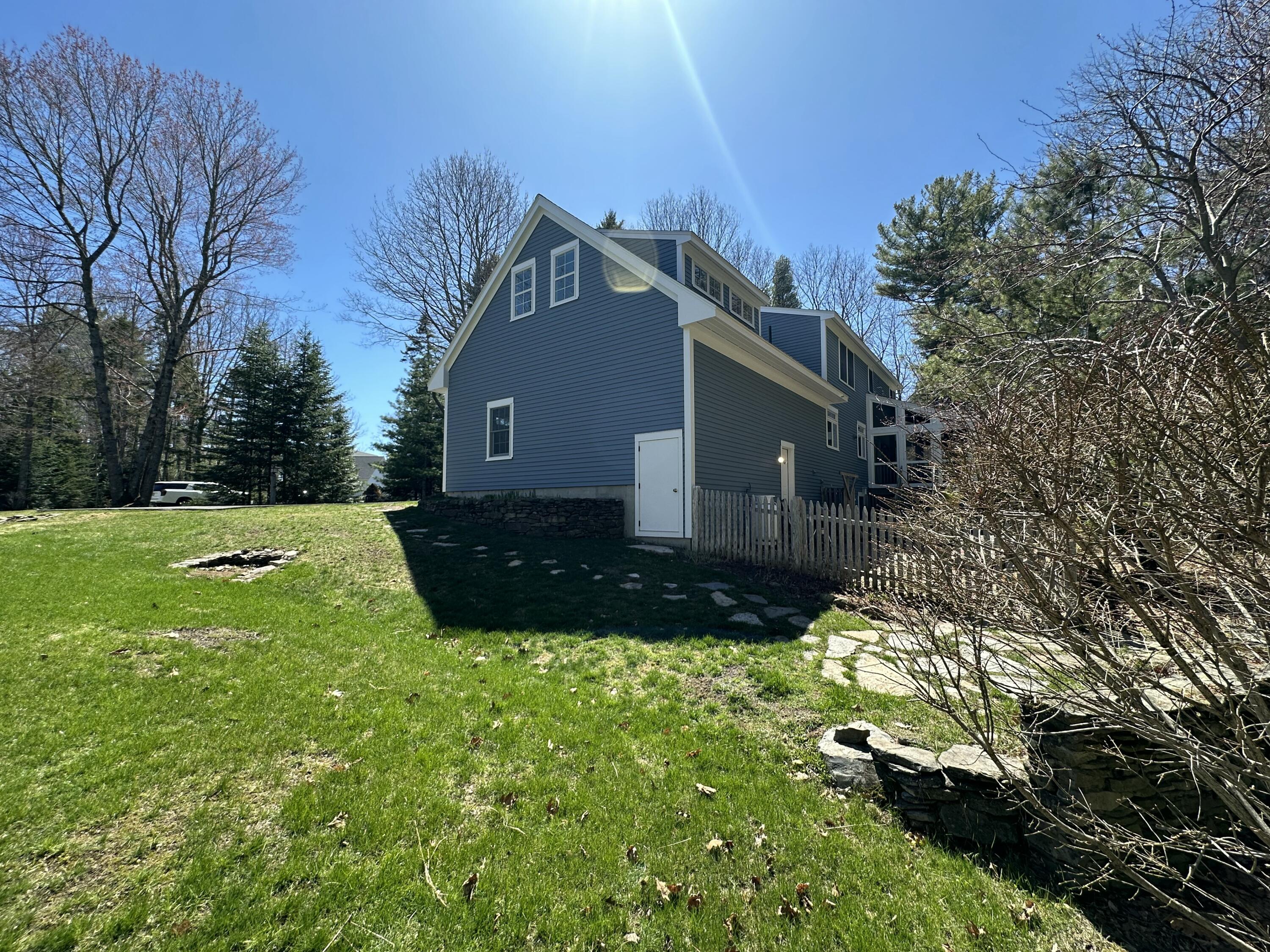 18 Cottagewood Lane