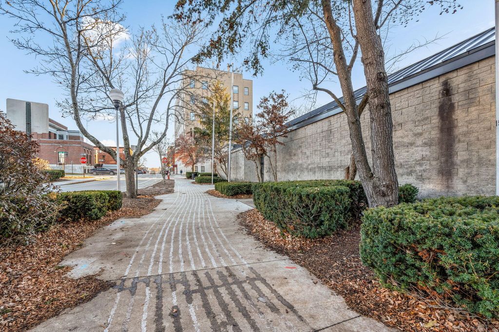 Photo of 85 Park Street, Lewiston, ME 04240 (MLS # 1645928)