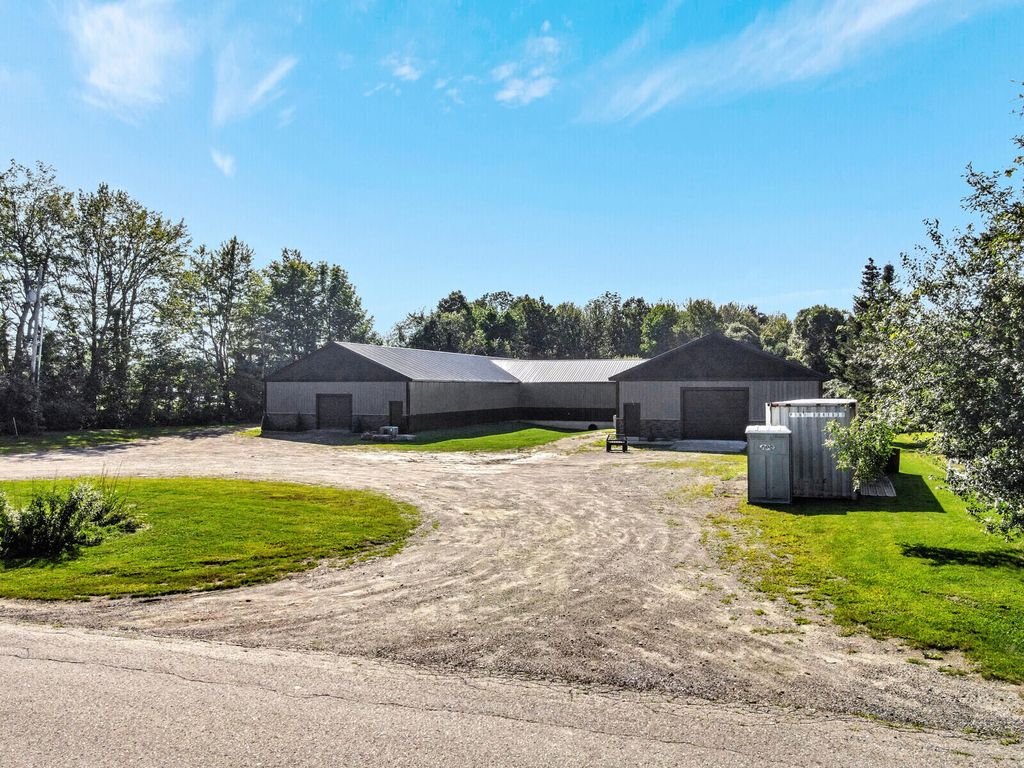 Photo of 8 Cushnoc Road, Vassalboro, ME 04989 (MLS # 1632340)