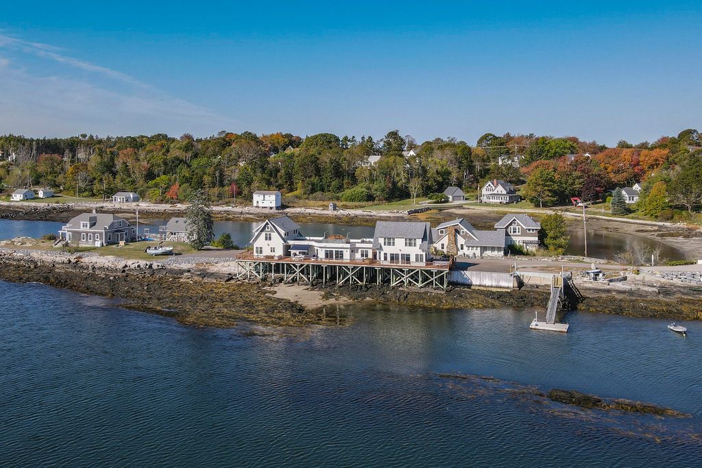Photo of 45 Little Island Road #45, Harpswell, ME 04066 (MLS # 1640534)