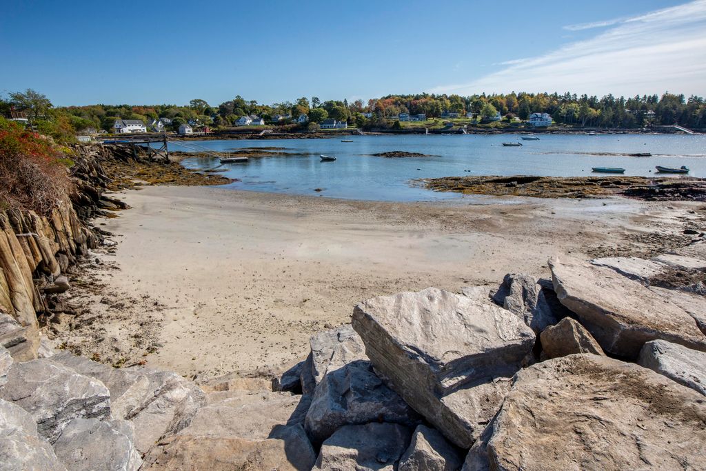 Photo of 45 Little Island Road #45, Harpswell, ME 04066 (MLS # 1640534)