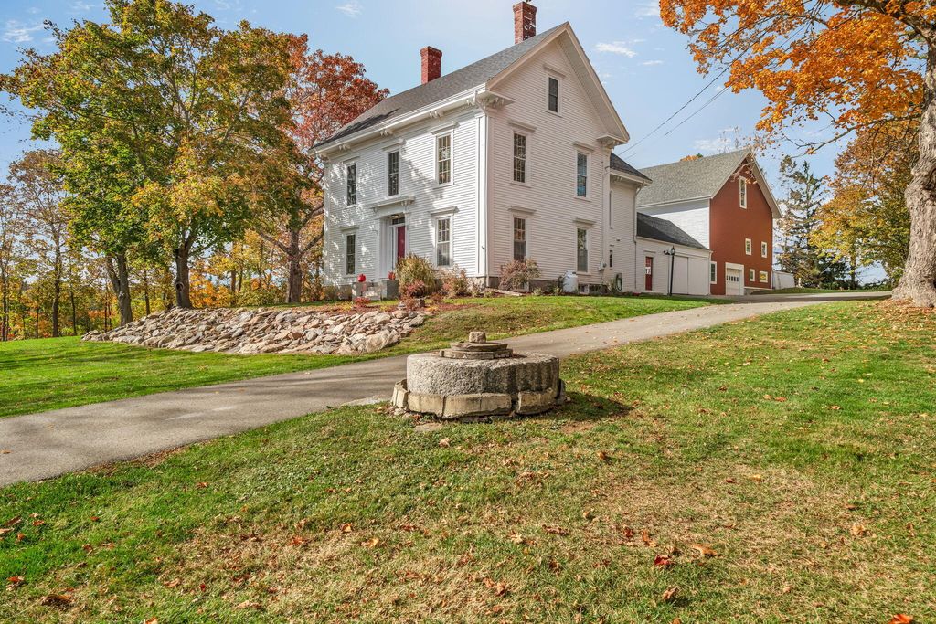 Photo of 180 Main Road N, Hampden, ME 04444 (MLS # 1642107)