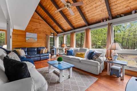 Photo of 40 Highpoint Drive, Frye Island, ME 04071 (MLS # 1662880)