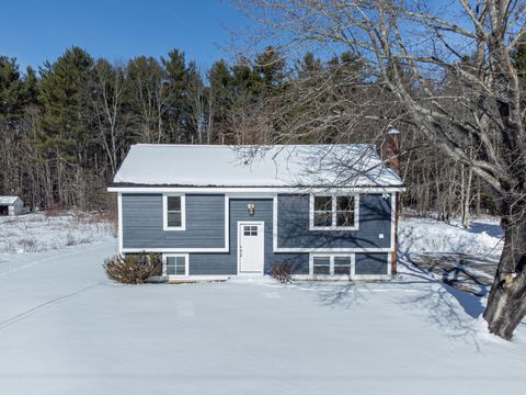 Photo of 18 Eaton Drive, Buxton, ME 04093 (MLS # 1651471)