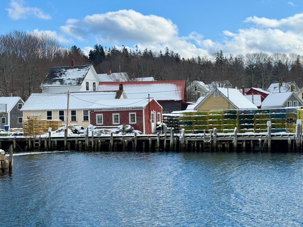 Photo of 13B Clamshell Alley, Vinalhaven, ME 04863 (MLS # 1650076)