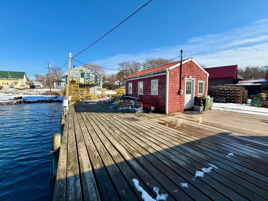 Photo of 13B Clamshell Alley, Vinalhaven, ME 04863 (MLS # 1650076)