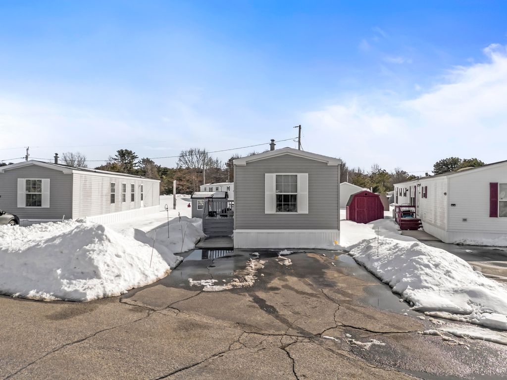 Photo of 14 Circus Place, Brunswick, ME 04011 (MLS # 1654147)