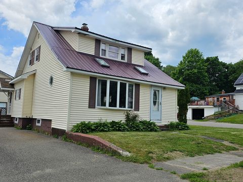 Photo of 22 Pine Street, East Millinocket, ME 04430 (MLS # 1647052)
