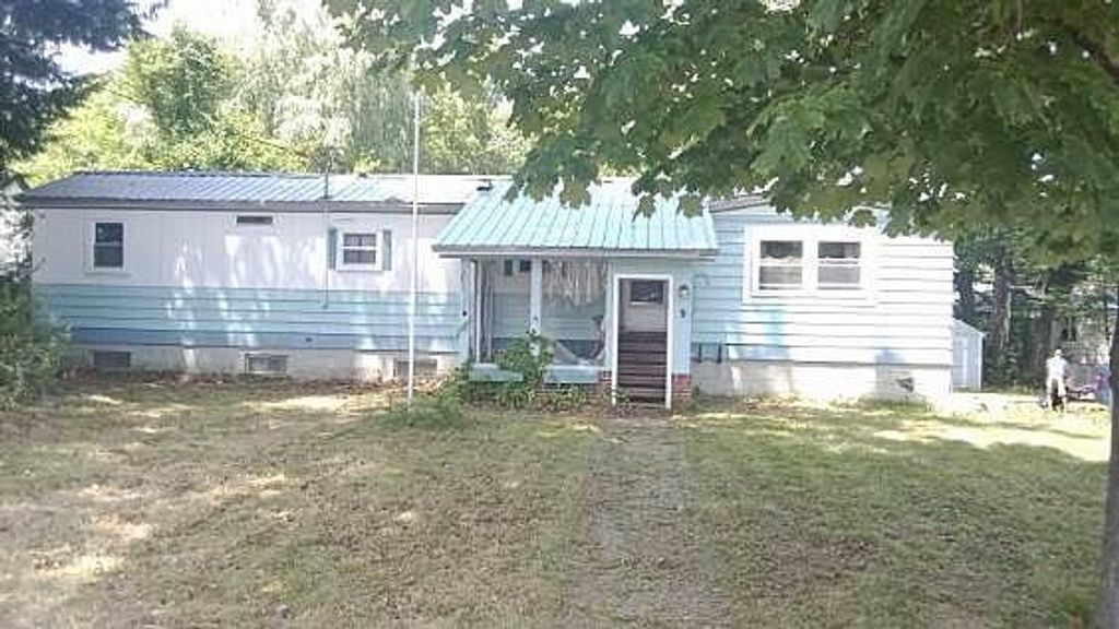 Photo of 9 Oak Street, Jay, ME 04239 (MLS # 1632781)
