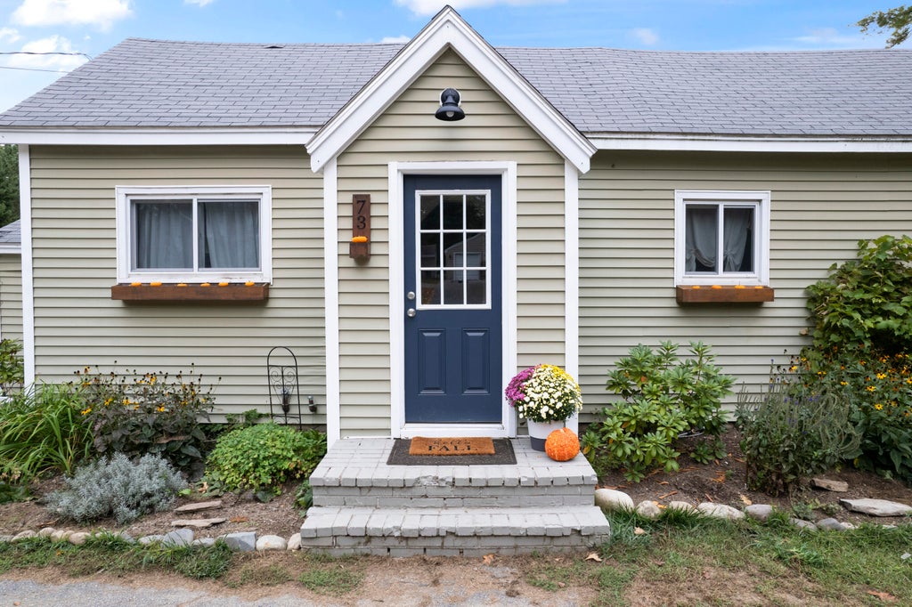 Photo of 73 New Road, Arundel, ME 04046 (MLS # 1610759)
