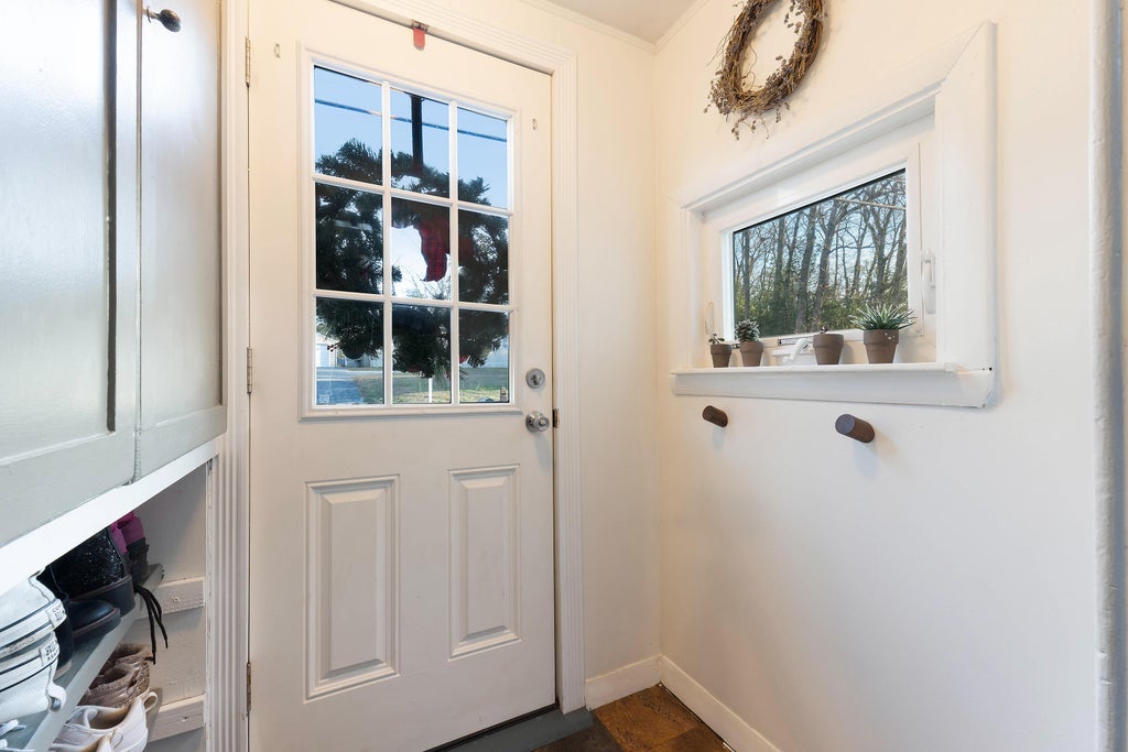 Photo of 73 New Road, Arundel, ME 04046 (MLS # 1610759)