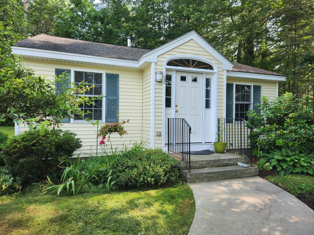 Photo of 41 Mill Stream Lane #9, Arundel, ME 04046 (MLS # 1582164)