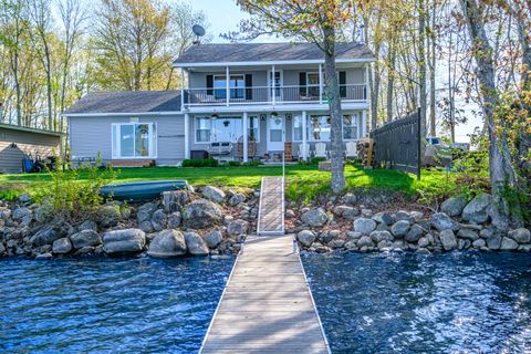 Photo of 26 Lester Lane, Burnham, ME 04922 (MLS # 1662661)