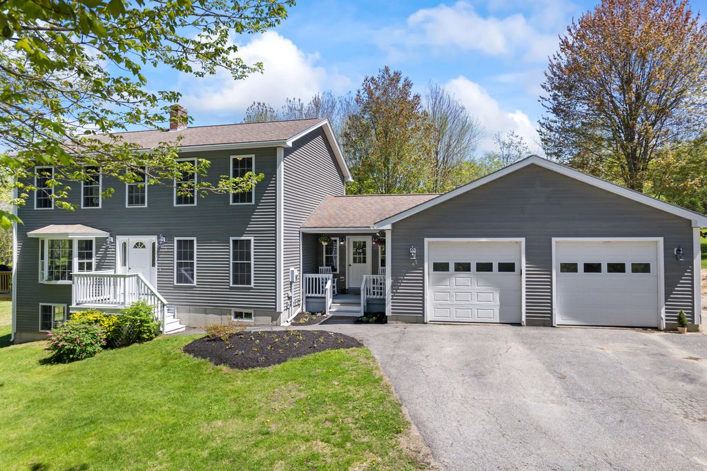 Photo of 26 Jeffrey Road, Minot, ME 04258 (MLS # 1623216)