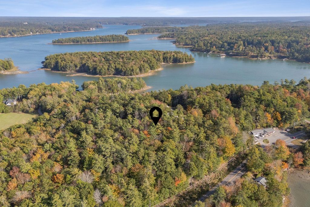 Photo of 29 &amp; 30 Nob Hill Avenue, Brunswick, ME 04011 (MLS # 1640347)