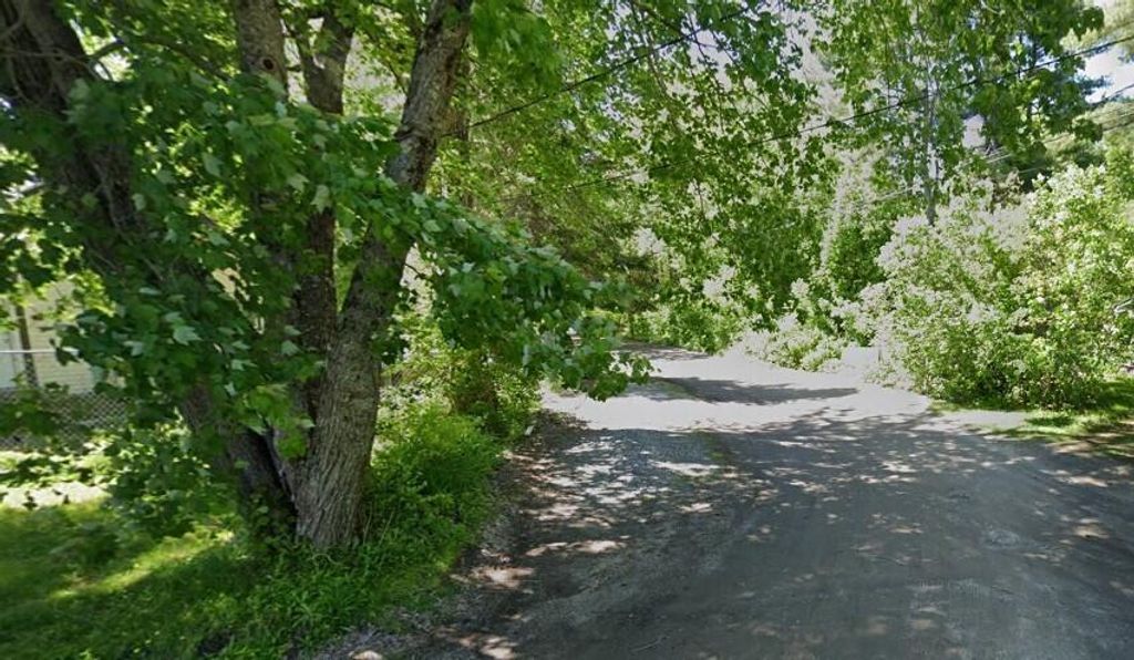 Photo of 7 Birdsong Lane, Windham, ME 04062 (MLS # 1652607)