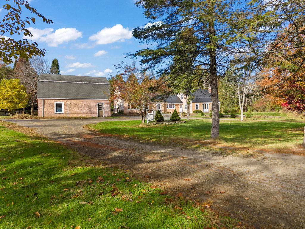 Photo of 82 Carll Road, Buxton, ME 04093 (MLS # 1642355)