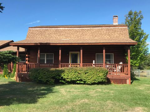 Photo of 34 W Bay Road, Gouldsboro, ME 04607 (MLS # 1646257)