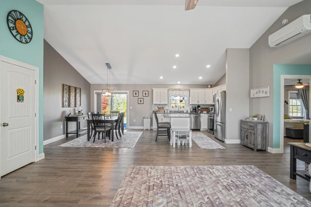 Photo of 40 Knoll Crest Drive, Bangor, ME 04401 (MLS # 1640509)