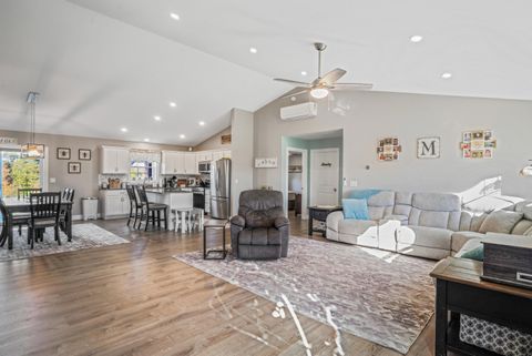 Photo of 40 Knoll Crest Drive, Bangor, ME 04401 (MLS # 1640509)
