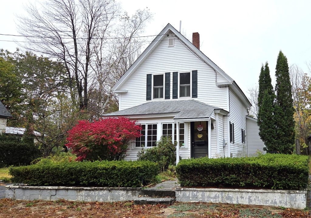 Photo of 65 Middle Avenue, Mexico, ME 04257 (MLS # 1640762)