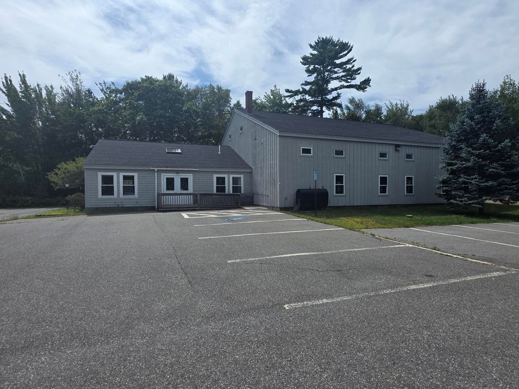 Photo of 485 Commercial Street, Rockport, ME 04856 (MLS # 1635413)