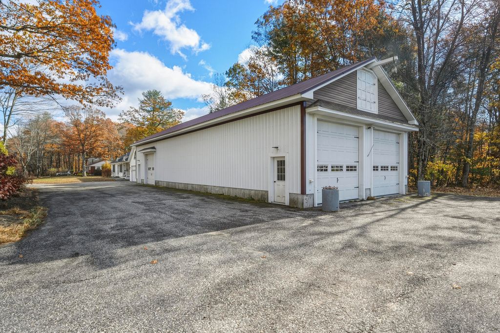 Photo of 5 Skillin Road, Cumberland, ME 04021 (MLS # 1645680)