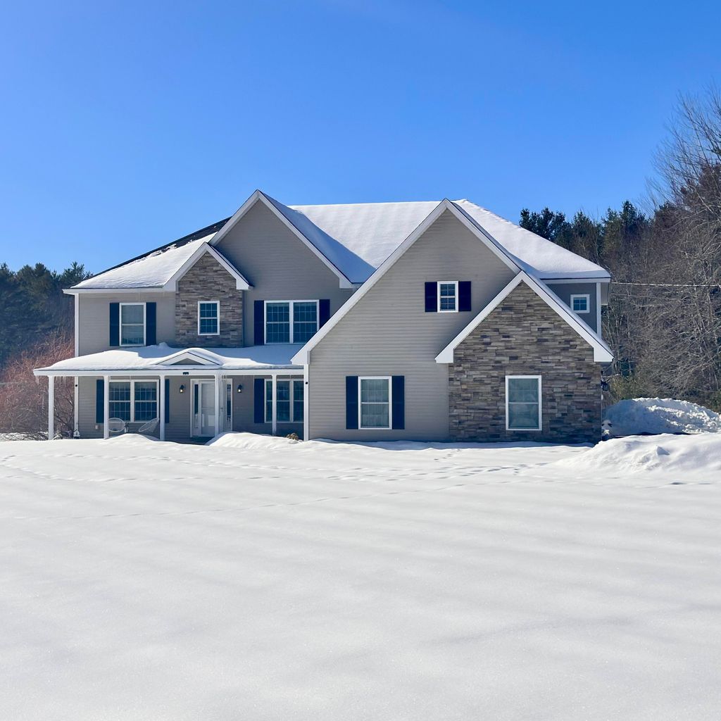 Photo of 8 Clark Circle, Hampden, ME 04444 (MLS # 1652603)