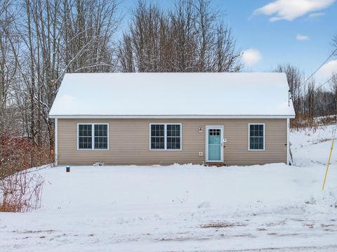Photo of 11 Cruz Drive, Sabattus, ME 04280 (MLS # 1649771)