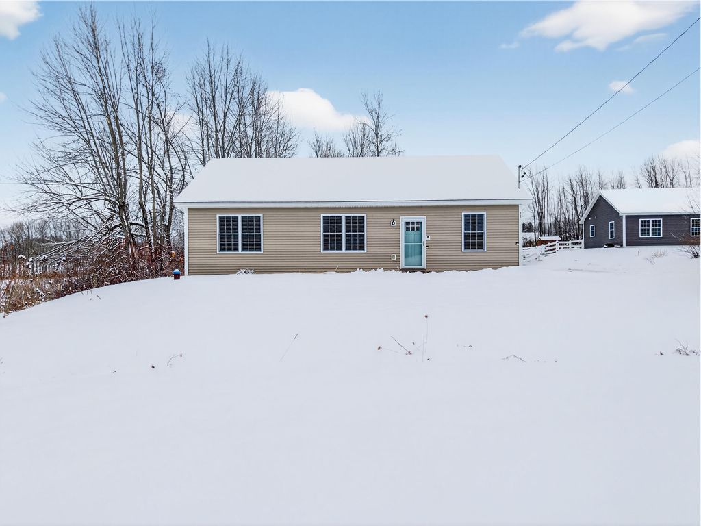Photo of 11 Cruz Drive, Sabattus, ME 04280 (MLS # 1649771)