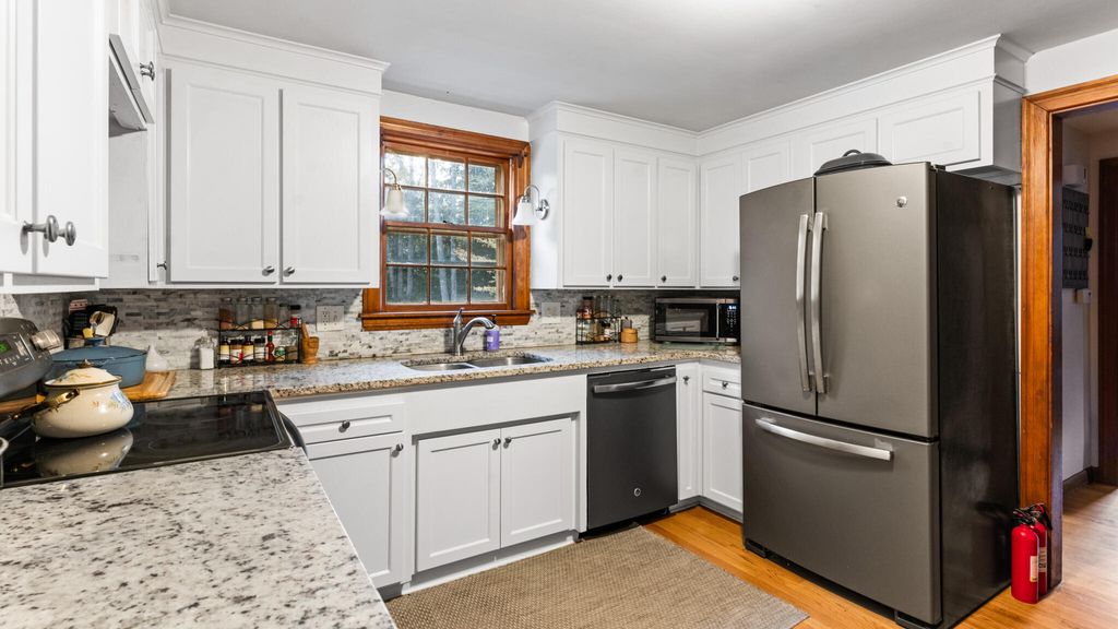 Photo of 294 Greely Road, Cumberland, ME 04021 (MLS # 1641645)