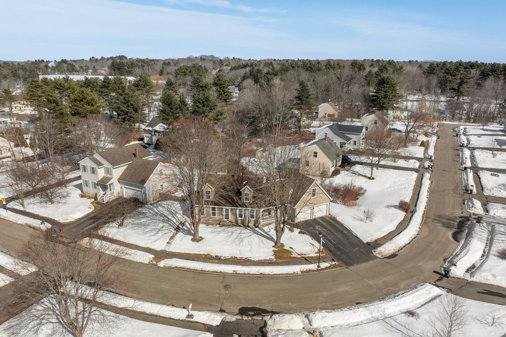 Photo of 45 Buca Run, Portland, ME 04103 (MLS # 1653290)