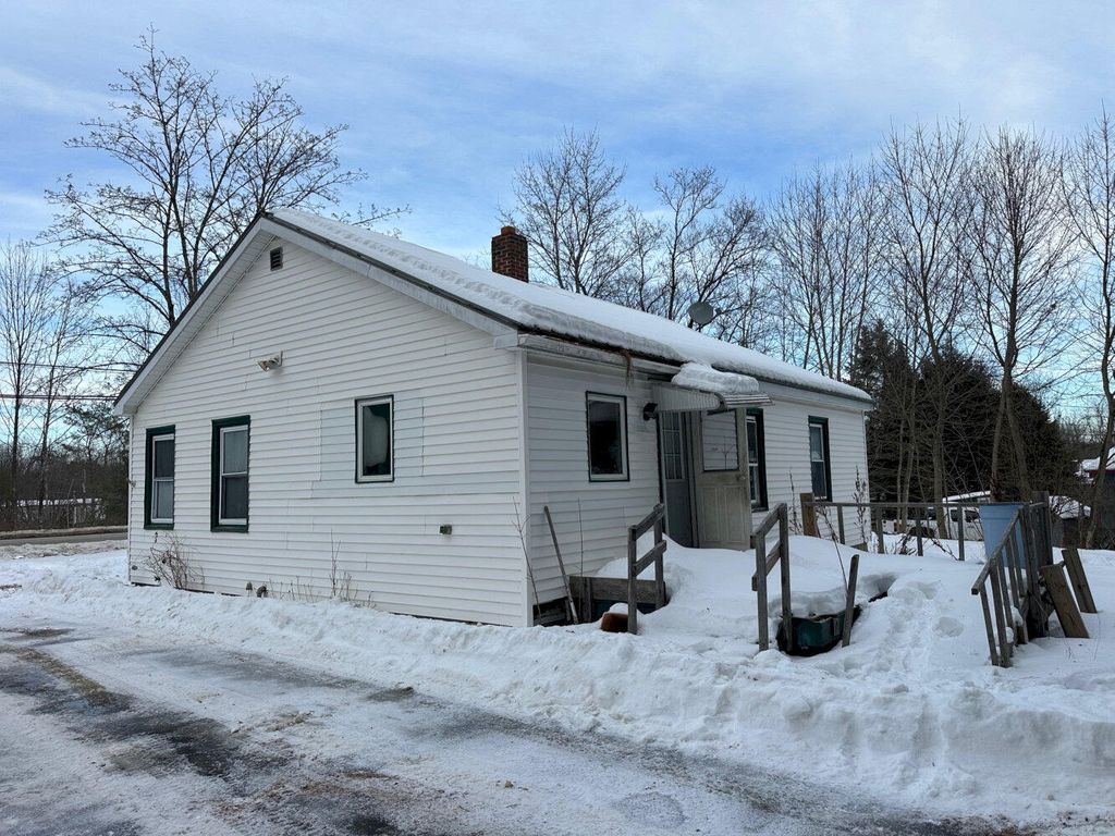 Photo of 88 Belgrade Road, Oakland, ME 04963 (MLS # 1652135)