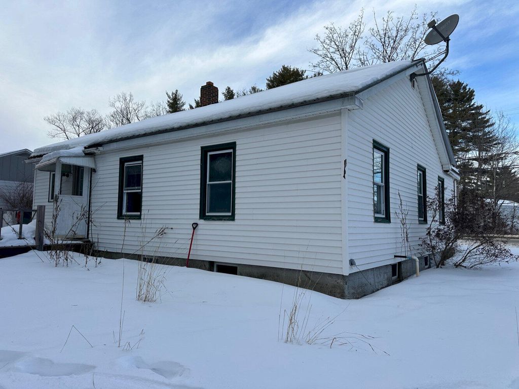 Photo of 88 Belgrade Road, Oakland, ME 04963 (MLS # 1652135)