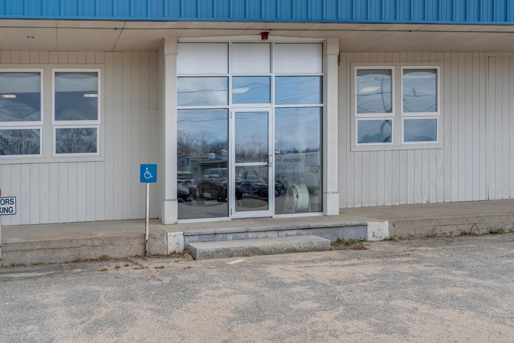 Photo of 38 Rainbow Lane, Sanford, ME 04073 (MLS # 1658616)