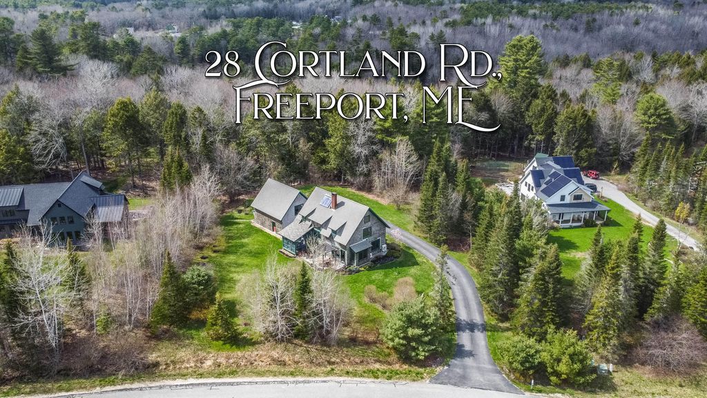 Photo of 28 Cortland Road, Freeport, ME 04032 (MLS # 1660883)