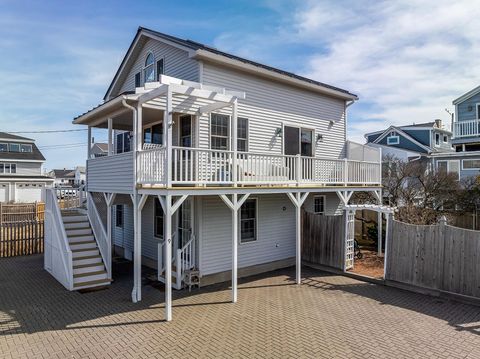 Photo of 9 Robert Lane, Wells, ME 04090 (MLS # 1643298)